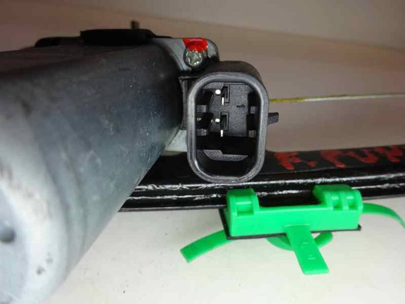 ELEVALUNAS DELANTERO IZQUIERDO FIAT PUNTO BERLINA 2003 1.2 (60 CV)