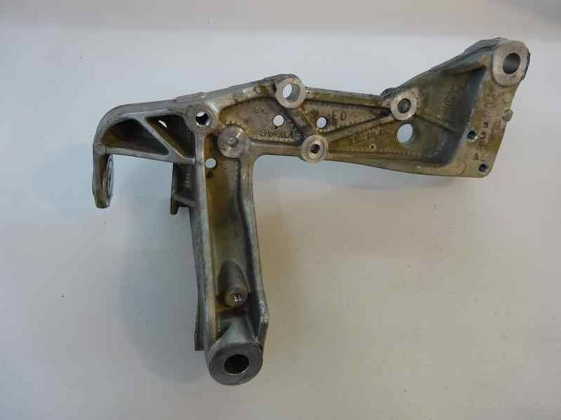 BRAZO SUSPENSION INFERIOR DELANTERO IZQUIERDO AUDI A3 SPORTBACK 2005 1.9 TDI (105 CV)