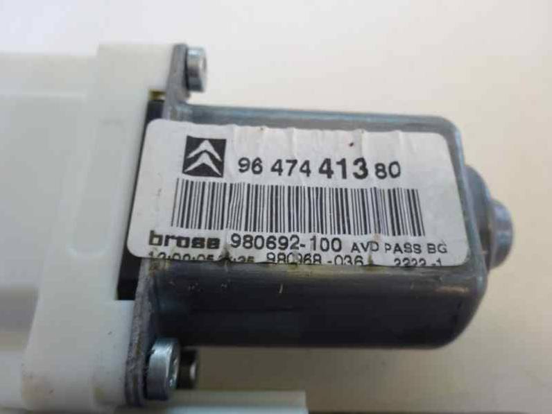 MOTOR ELEVALUNAS DELANTERO DERECHO CITROEN C4 BERLINA 2006 1.6 16V HDI (90 CV)
