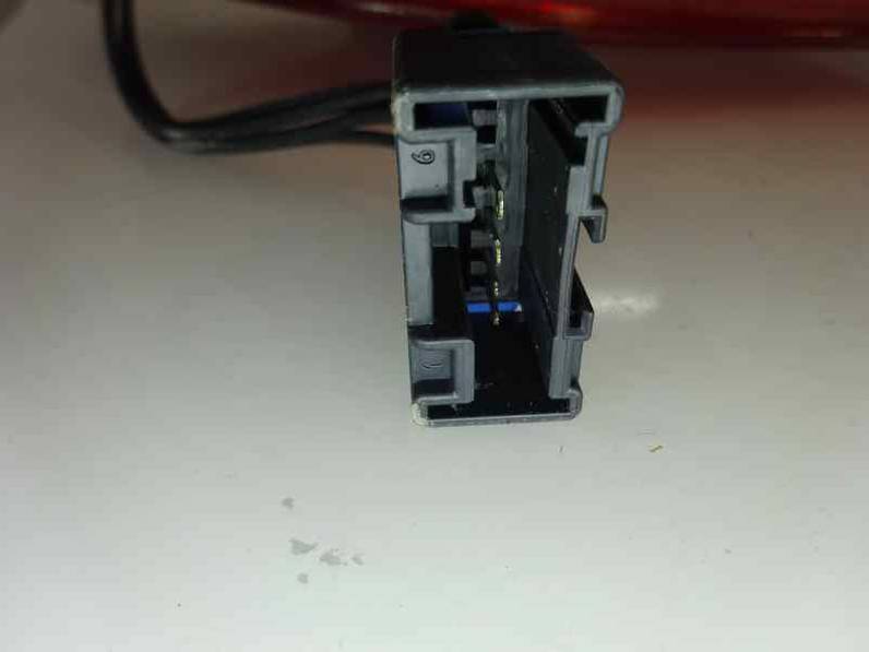 PILOTO TRASERO DERECHO CITROEN C4 BERLINA 2006 1.6 16V HDI (90 CV)