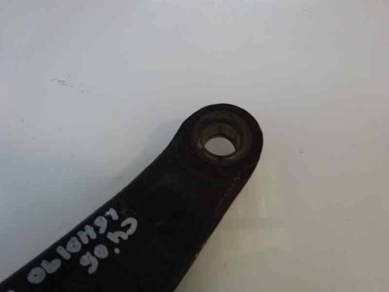 BRAZO SUSPENSION INFERIOR DELANTERO IZQUIERDO CITROEN C4 BERLINA 2006 1.6 16V HDI (90 CV)