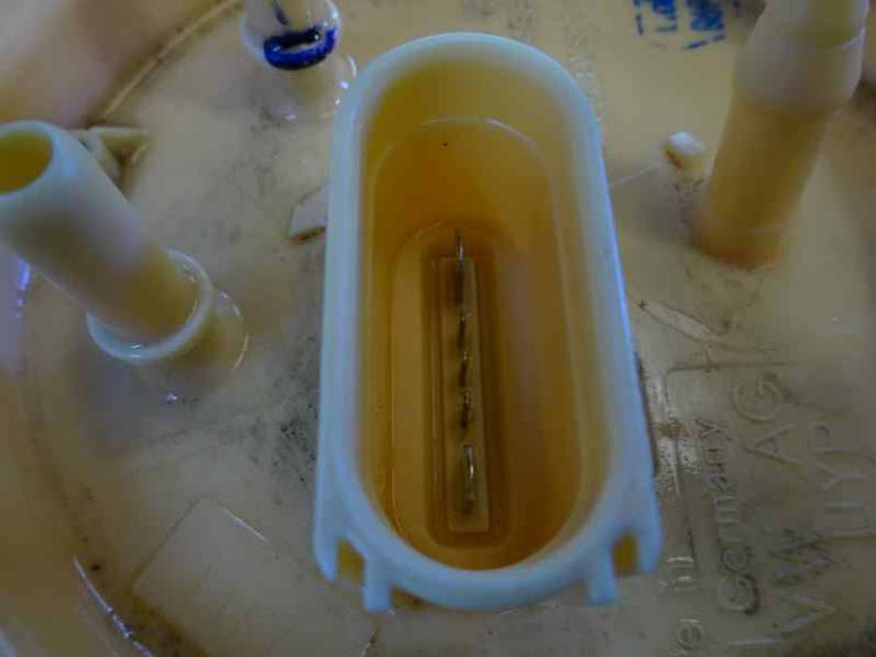 BOMBA COMBUSTIBLE SEAT IBIZA 2011 1.6 TDI (90 CV)