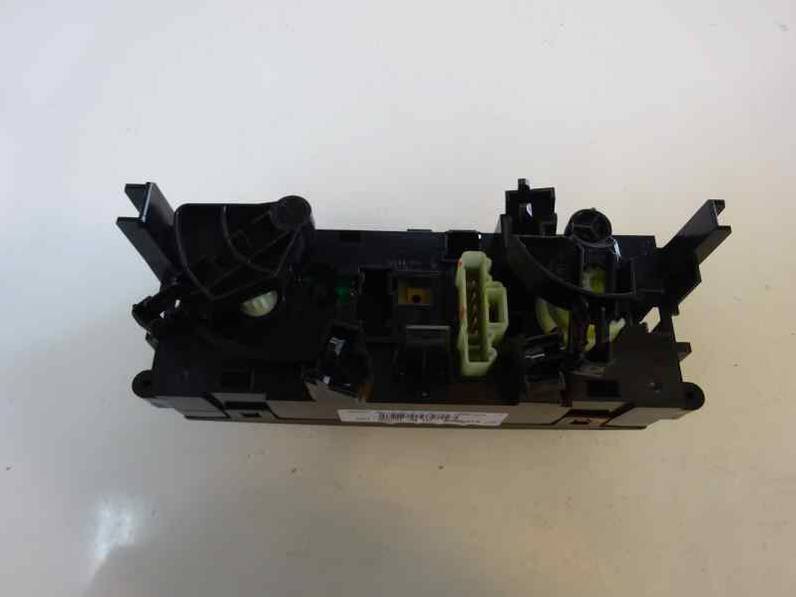 MANDO CALEFACCION AIRE ACONDICIONADO PEUGEOT 207 2008 1.6 HDI (109 CV)