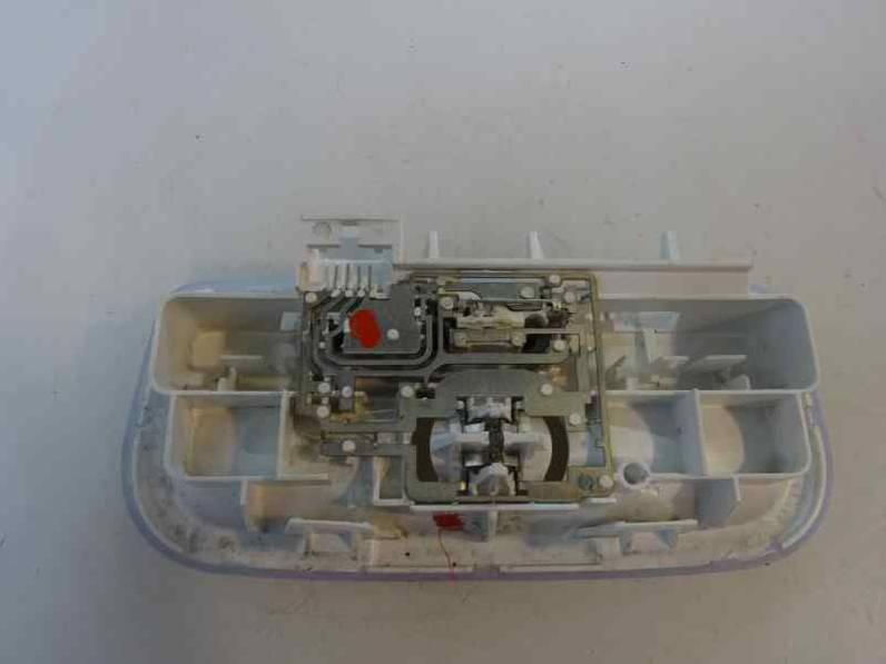 LUZ INTERIOR RENAULT MEGANE III BERLINA 5 P 2010 1.5 DCI D (106 CV)