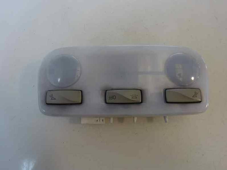 LUZ INTERIOR RENAULT MEGANE III BERLINA 5 P 2010 1.5 DCI D (106 CV)