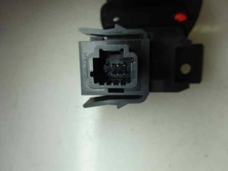 MANDO MULTIFUNCION RENAULT MEGANE III BERLINA 5 P 2010 1.5 DCI D (106 CV)