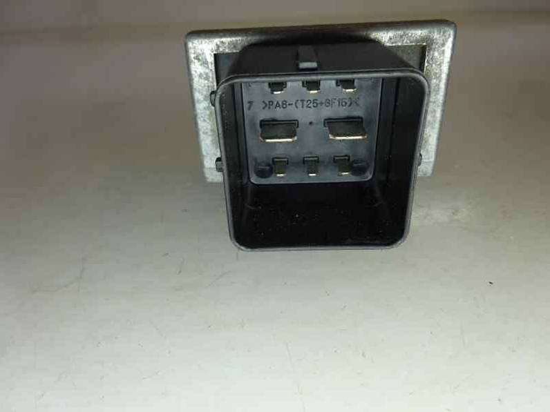 CAJA PRECALENTAMIENTO RENAULT MEGANE III BERLINA 5 P 2010 1.5 DCI D (106 CV)