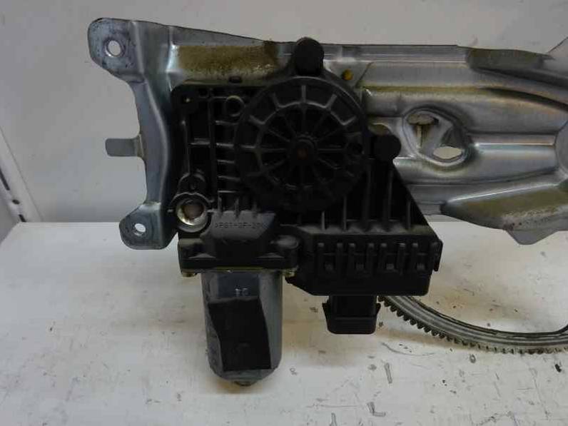 ELEVALUNAS DELANTERO DERECHO OPEL ZAFIRA A 2001 2.0 DTI (101 CV)