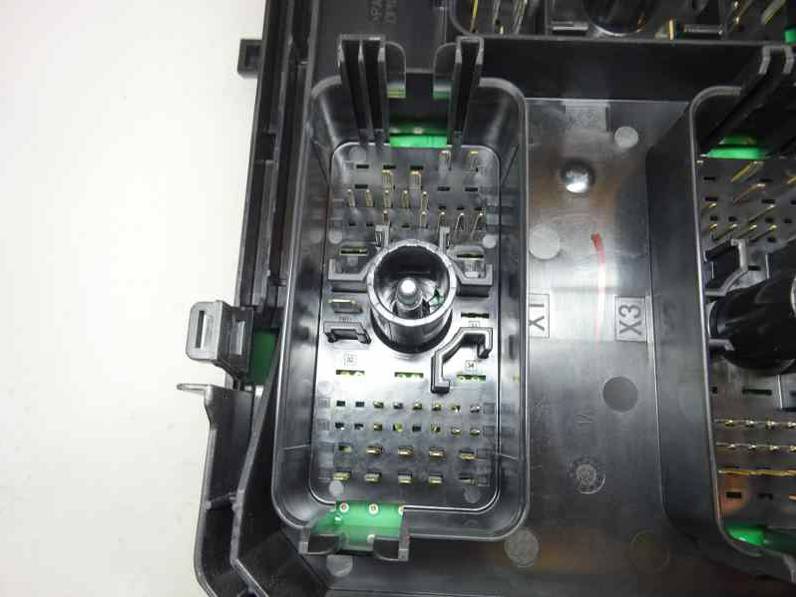 CAJA RELES FUSIBLES OPEL ASTRA K LIM 5TURIG 2016 1.4 16V SIDI TURBO (125 CV)