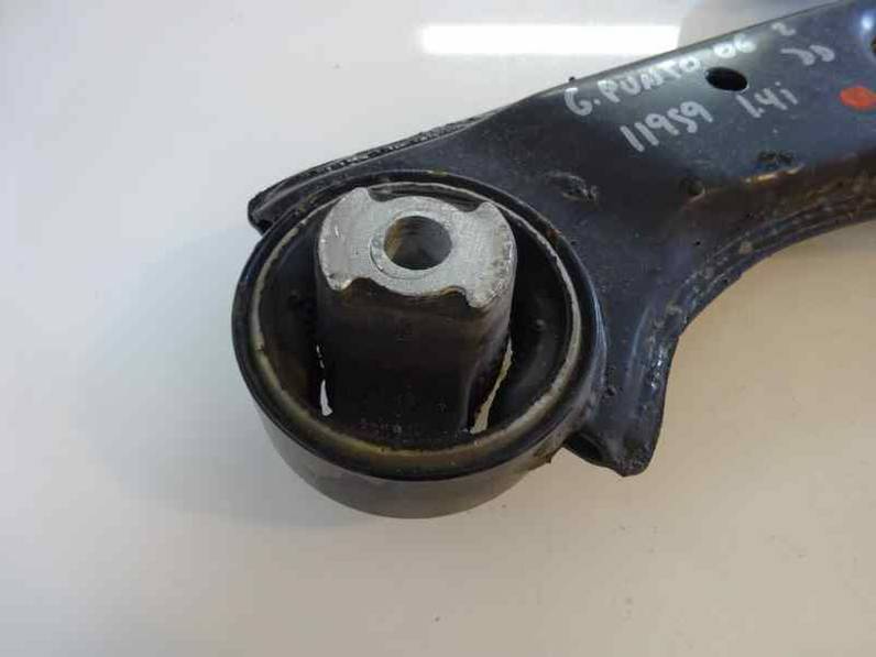 BRAZO SUSPENSION INFERIOR DELANTERO DERECHO FIAT GRANDE PUNTO 2006 1.4 (78 CV)