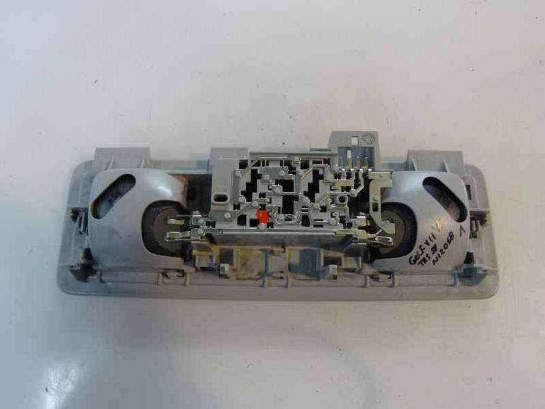 LUZ INTERIOR VOLKSWAGEN GOLF VII LIM 2015 1.6 16V TDI DPF (110 CV)