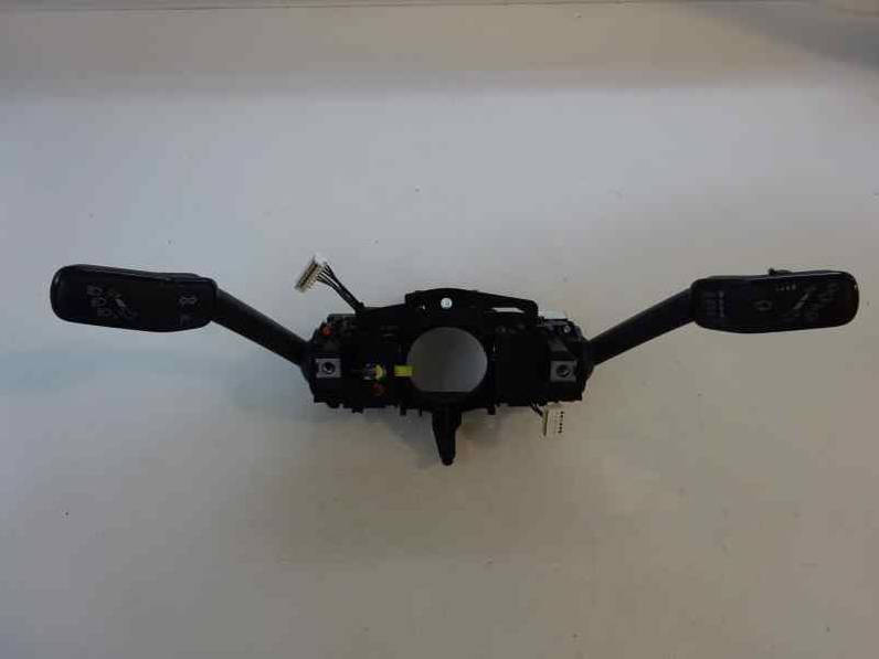 MANDO MULTIFUNCION VOLKSWAGEN GOLF VII LIM 2015 1.6 16V TDI DPF (110 CV)