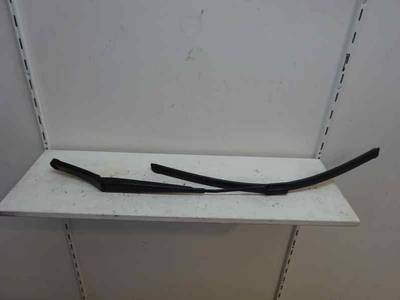 BRAZO LIMPIA DELANTERO IZQUIERDO VOLKSWAGEN GOLF VII LIM 2015 1.6 16V TDI DPF (110 CV)