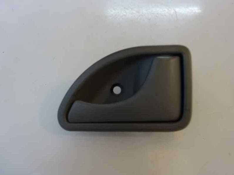 MANETA INTERIOR DELANTERA DERECHA RENAULT TWINGO 2002 1.2 (58 CV)