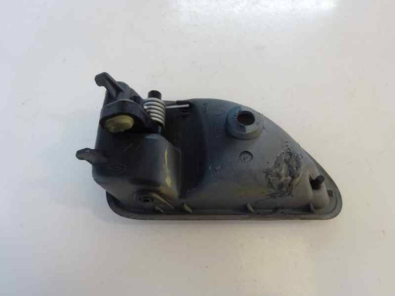 MANETA INTERIOR DELANTERA DERECHA RENAULT TWINGO 2002 1.2 (58 CV)