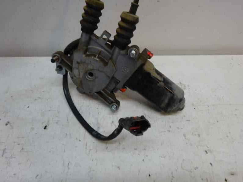 ELEVALUNAS TRASERO IZQUIERDO KIA SPORTAGE 2000 2.0 TURBODIESEL (83 CV)