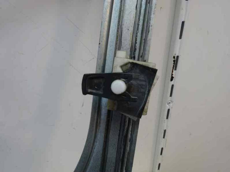 ELEVALUNAS DELANTERO IZQUIERDO RENAULT CLIO GRANDTOUR 2009 1.5 DCI D FAP (86 CV)