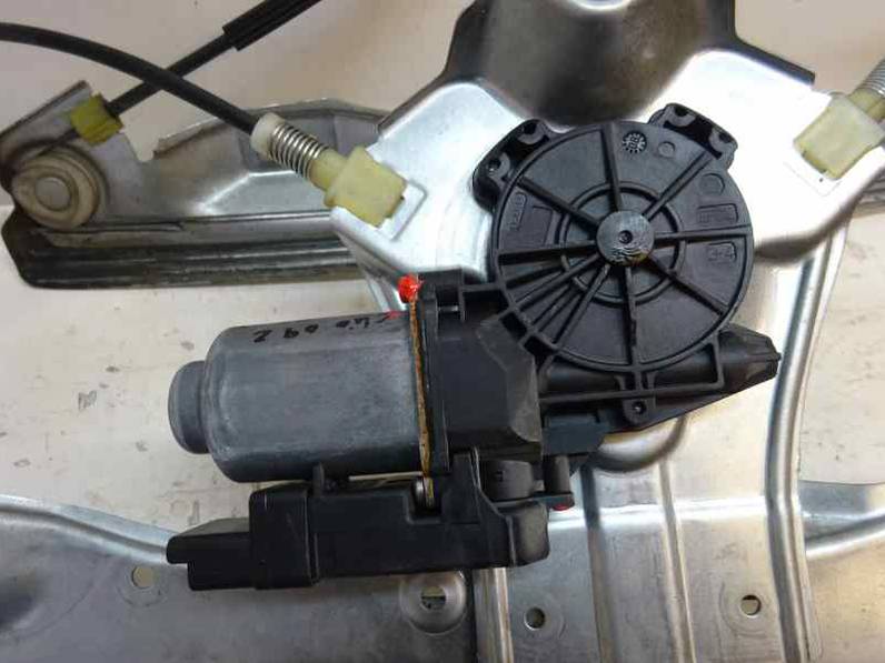 ELEVALUNAS DELANTERO IZQUIERDO RENAULT CLIO GRANDTOUR 2009 1.5 DCI D FAP (86 CV)