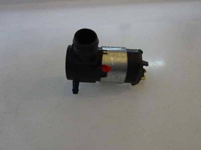 BOMBA LIMPIA MITSUBISHI MONTERO 2001 3.2 DI-D (165 CV)