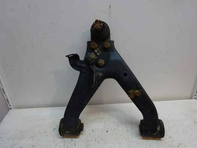 BRAZO SUSPENSION SUPERIOR TRASERO DERECHO MITSUBISHI MONTERO 2001 3.2 DI-D (165 CV)