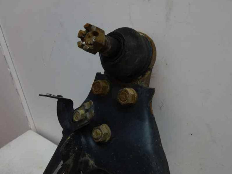 BRAZO SUSPENSION SUPERIOR TRASERO DERECHO MITSUBISHI MONTERO 2001 3.2 DI-D (165 CV)