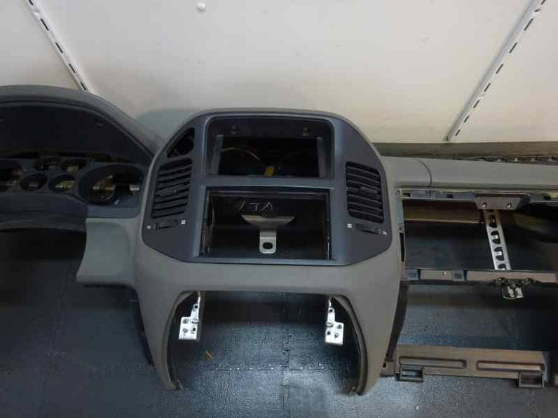 SALPICADERO MITSUBISHI MONTERO 2001 3.2 DI-D (165 CV)