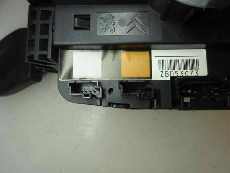 MANDO MULTIFUNCION PEUGEOT 208 2013 1.4 HDI FAP (68 CV)