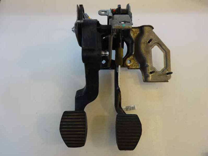 PEDAL EMBRAGUE PEUGEOT 208 2013 1.4 HDI FAP (68 CV)