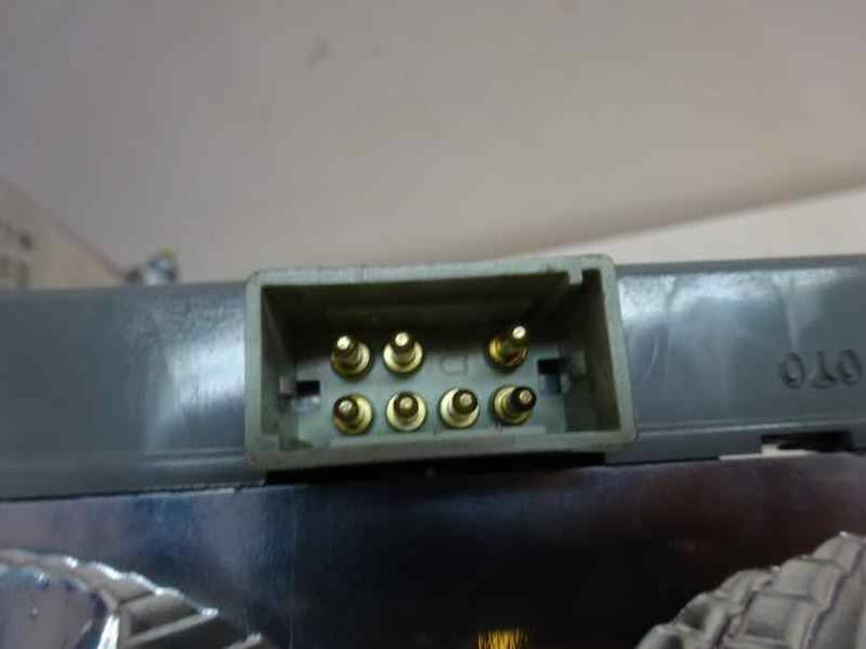 PILOTO TRASERO DERECHO MERCEDES CLASE C BERLINA 2000 2.2 CDI 16V (125 CV)