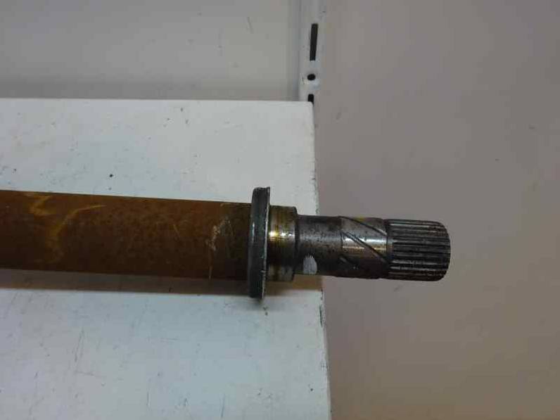 TRANSMISION DELANTERA DERECHA RENAULT CLIO GRANDTOUR 2009