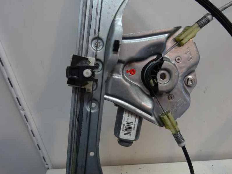 ELEVALUNAS DELANTERO IZQUIERDO RENAULT CLIO III 2010 1.5 DCI D (65 CV)