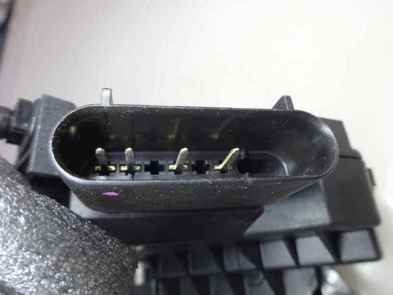 CERRADURA PUERTA DELANTERA DERECHA FORD FOCUS TURN 2017 1.0 ECOBOOST (125 CV)