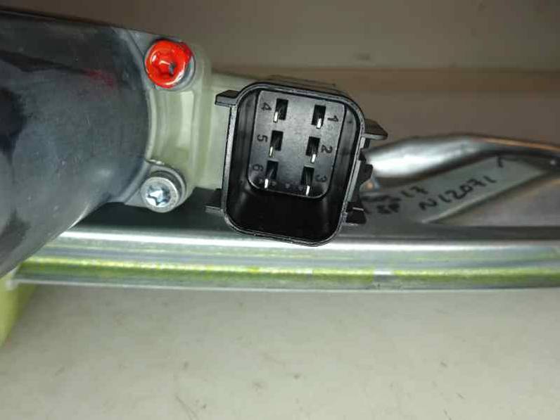 ELEVALUNAS TRASERO IZQUIERDO FORD FOCUS TURN 2017 1.0 ECOBOOST (125 CV)