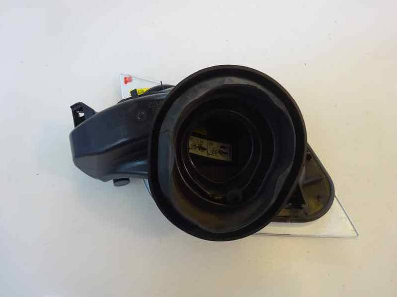 TAPA EXTERIOR COMBUSTIBLE FORD FOCUS TURN 2017 1.0 ECOBOOST (125 CV)