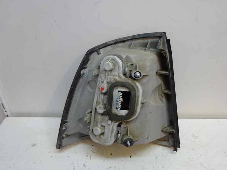 PILOTO TRASERO DERECHO OPEL ASTRA G BERLINA 2003 1.6 16V (103 CV)