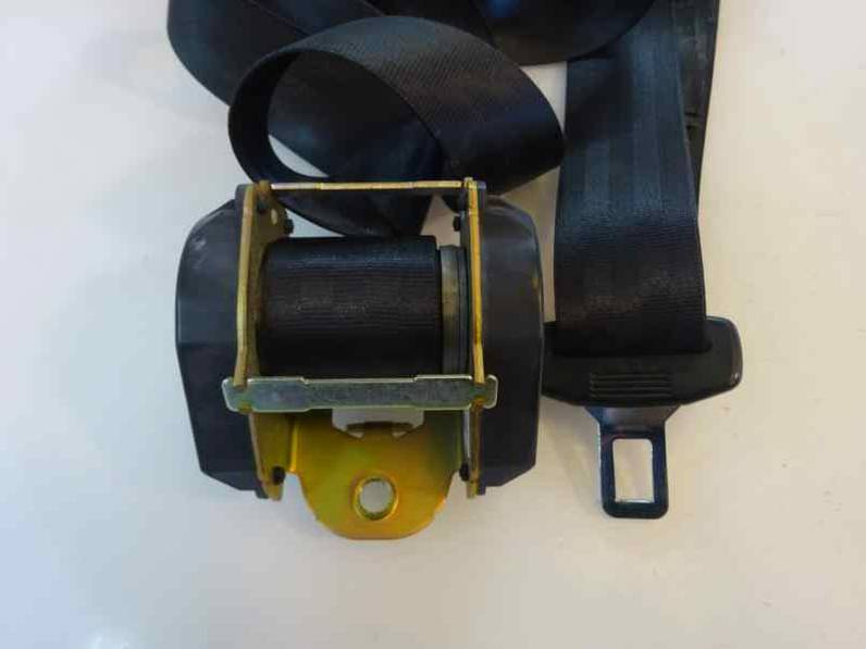 CINTURON SEGURIDAD TRASERO DERECHO VOLKSWAGEN JETTA 2005 1.9 TDI (105 CV)