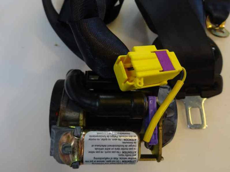 CINTURON SEGURIDAD DELANTERO DERECHO VOLKSWAGEN JETTA 2005 1.9 TDI (105 CV)