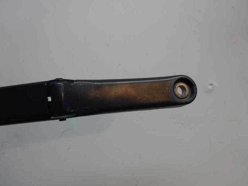BRAZO LIMPIA DELANTERO DERECHO VOLKSWAGEN JETTA 2005 1.9 TDI (105 CV)