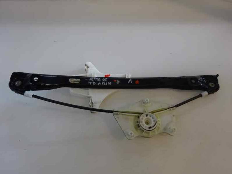 ELEVALUNAS TRASERO DERECHO VOLKSWAGEN JETTA 2005 1.9 TDI (105 CV)