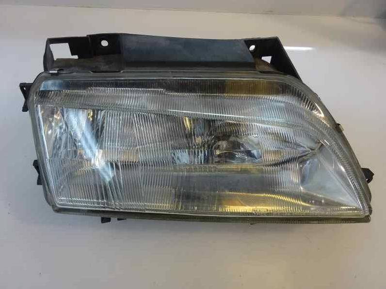 FARO DERECHO CITROEN XANTIA BERLINA 1998 1.9 TURBODIESEL (90 CV)