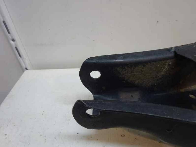 BRAZO SUSPENSION INFERIOR TRASERO IZQUIERDO VOLKSWAGEN JETTA 2005 1.9 TDI (105 CV)