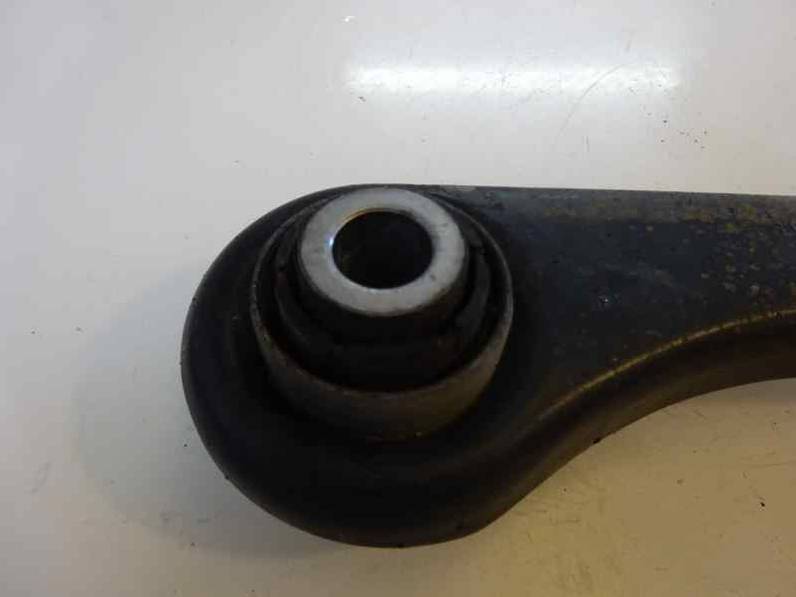 BRAZO SUSPENSION INFERIOR TRASERO IZQUIERDO VOLKSWAGEN JETTA 2005 1.9 TDI (105 CV)