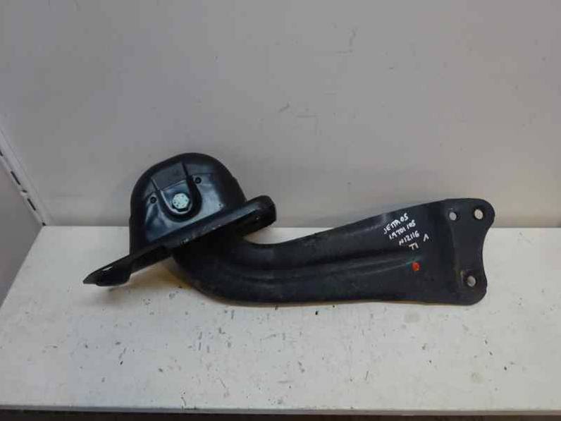 BRAZO SUSPENSION TRASERO IZQUIERDO VOLKSWAGEN JETTA 2005 1.9 TDI (105 CV)