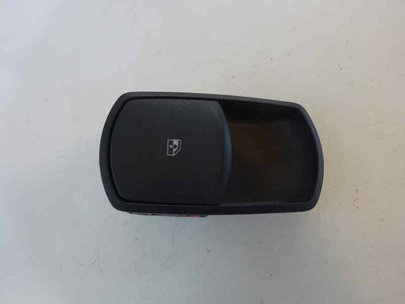 MANDO ELEVALUNAS DELANTERO DERECHO OPEL CORSA D 2009 1.3 16V CDTI (75 CV)