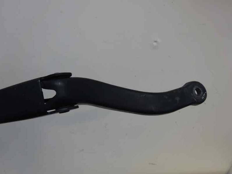 BRAZO LIMPIA DELANTERO DERECHO OPEL CORSA D 2009 1.3 16V CDTI (75 CV)