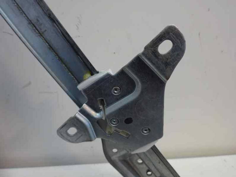 ELEVALUNAS DELANTERO IZQUIERDO OPEL CORSA D 2009 1.3 16V CDTI (75 CV)