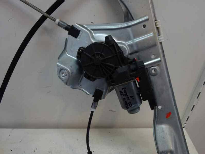 ELEVALUNAS DELANTERO IZQUIERDO RENAULT CLIO III 2011 1.5 DCI D FAP (88 CV)