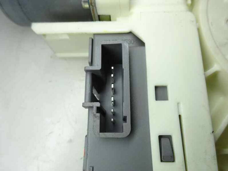 MOTOR ELEVALUNAS TRASERO IZQUIERDO PEUGEOT 407 SW 2006 2.0 16V HDI FAP (136 CV)