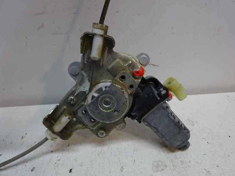 ELEVALUNAS DELANTERO DERECHO HYUNDAI GETZ 2007 1.1 12V (67 CV)