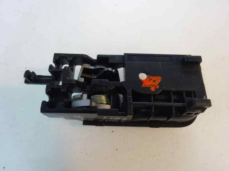 MANETA INTERIOR DELANTERA DERECHA SUZUKI SWIFT AZG 2009 1.3 DDIS D (75 CV)